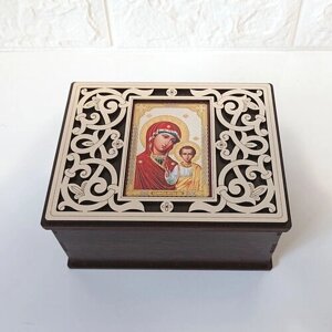 Шкатулка с иконой Казанской Божьей матери
