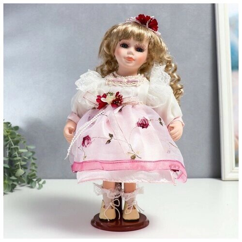Кукла коллекционная керамика Агата в бело-розовом платье и с цветами в волосах 30 см