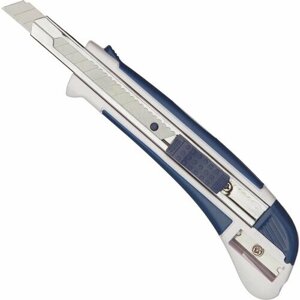 Нож канцелярский Attache Selection с антискользящими вставками и точилкой для карандаша (ширина лезвия 9 мм), 280459