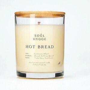 SOUL HYGGE Ароматическая свеча HOT BREAD с хлопковым фитилем 225