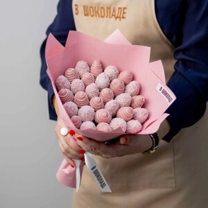 Букет из клубники в шоколаде "Розовый Фламинго"S