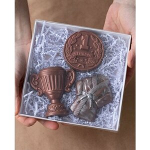 Фигурный шоколад "Дзюдо", "Карате", подарок спортсмену из молочного шоколада