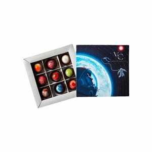 "Гагарин", подарочный набор шоколадных планет - полусфер ручной работы