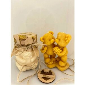 Набор мед-суфле с маточным молочком и свеча Влюбленные Мишки