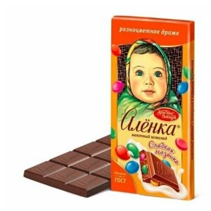 Шоколад "аленка" молочный с разноцветными драже 90 гр 10шт