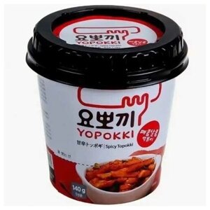 Yopokki Токпокки сладко-острый (мягкие рисовые палочки с соусом) Sweet&Spicy Topokki, стакан 140 г