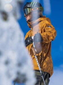 Сноубордическая куртка QUIKSILVER Sammy Carlson Stretch Quest