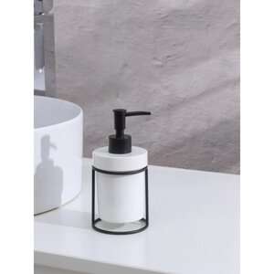 Дозатор для жидкого мыла на подставке SAVANNA «Геометрика», 250 мл, 167,8 см, цвет чёрно-белый