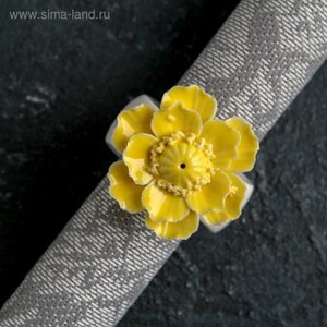Кольцо керамическое для салфеток «Цветок», 5,556 см, цвет жёлтый