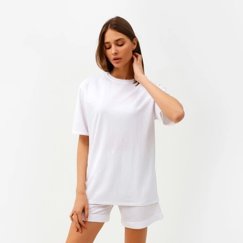 Костюм женский (футболка, шорты) MINAKU: Casual collection цвет белый, размер 52
