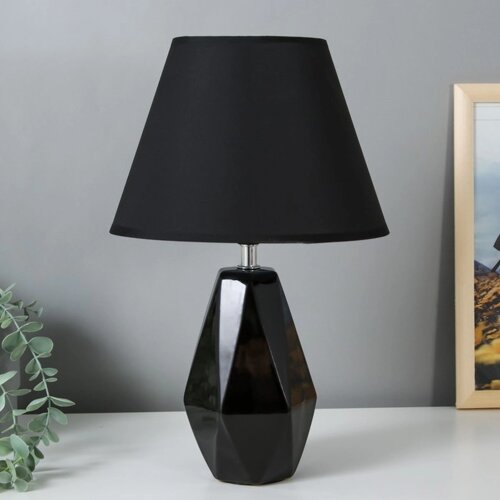 Настольная лампа 16873/1BK E14 40Вт черный 23х23х36 см RISALUX