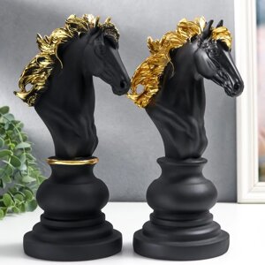 Сувенир полистоун "Шахматная фигура - Конь" чёрный с золотом МИКС 27х11,4х14,2 см