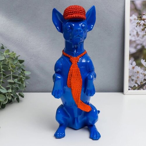 Сувенир полистоун "Той-терьер в кепке и галстуке" синий с оранжевым 29,5х14х11,5 см