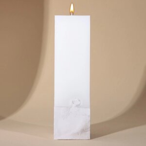 Свеча интерьерная белая с бетоном, 5 х 5 х17 см