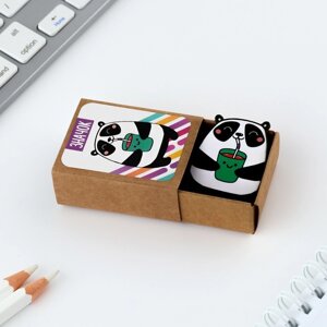 Значок в коробочке «Панда» 5 х 4 см