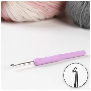 Крючок для вязания с пластиковой ручкой Арт Узор, 5 мм/14 см, сталь, цвет фиолетовый, 1 шт.