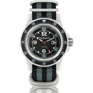 Наручные часы Восток Командирские Наручные механические часы с автоподзаводом Восток Командирские 18087А black grey, серый