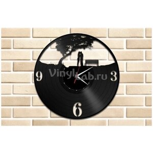 Влюбленные — часы из виниловой пластинки (c) VinylLab