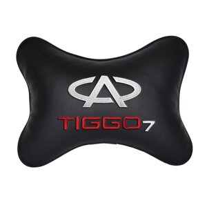 Автомобильная подушка на подголовник экокожа Black с логотипом автомобиля CHERY Tiggo 7