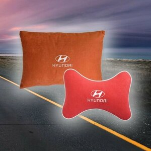 Комплект автомобильных подушек из красного велюра и вышивкой для Hyundai (хендай) (подушка на подголовник и автомобильная подушка)