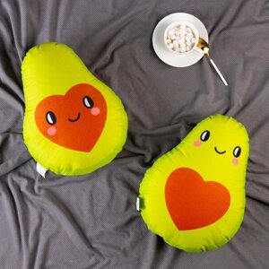 Декоративная подушка Сердце авокадо (32х40 (1 шт
