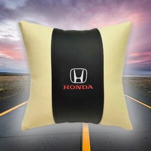 Автомобильная подушка из экокожи и вышивкой для Honda (хонда)