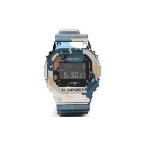 Наручные часы Casio GM-5600SS-1E
