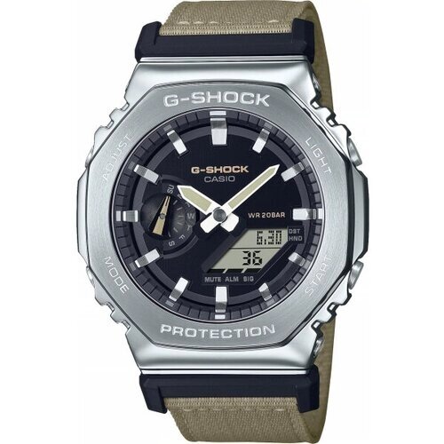 Наручные часы CASIO G-Shock Наручные часы Casio GM-2100C-5AER, серебряный