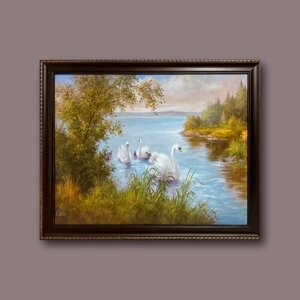 Premium коллекция Картина 40х50 "Лебеди" в деревянной раме