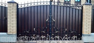 Ворота кованые «Эстония Х» металлические арочные с профлистом