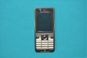 Мобильный телефон Sony Ericsson K530 Как новый