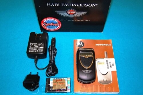 Продан! Мобильный телефон Motorola V60i Black Harley-Davidson Edition Полный комплект Новый Из Германии