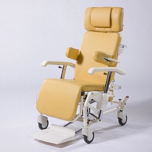 Инвалидная кресло-коляска механическая Vermeiren ALESIA от компании Арсенал ОПТ - фото 1