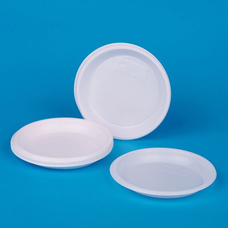 Тарелка одноразовая ПИК пластиковая белая 170 мм 24 штуки в упаковке от компании Арсенал ОПТ - фото 1