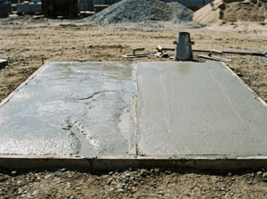 Улучшение водоотделения бетона: практические подходы для надежных конструкций