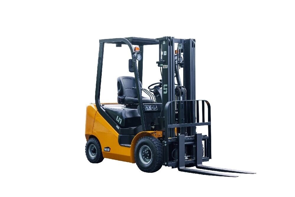 Бензиновый / газовый погрузчик UN Forklift FGL18T от компании СТРОИТЕЛЬНОЕ ОБОРУДОВАНИЕ - фото 1