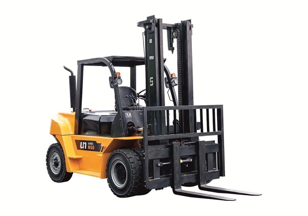 Дизельный вилочный погрузчик UN Forklift FD50T от компании СТРОИТЕЛЬНОЕ ОБОРУДОВАНИЕ - фото 1