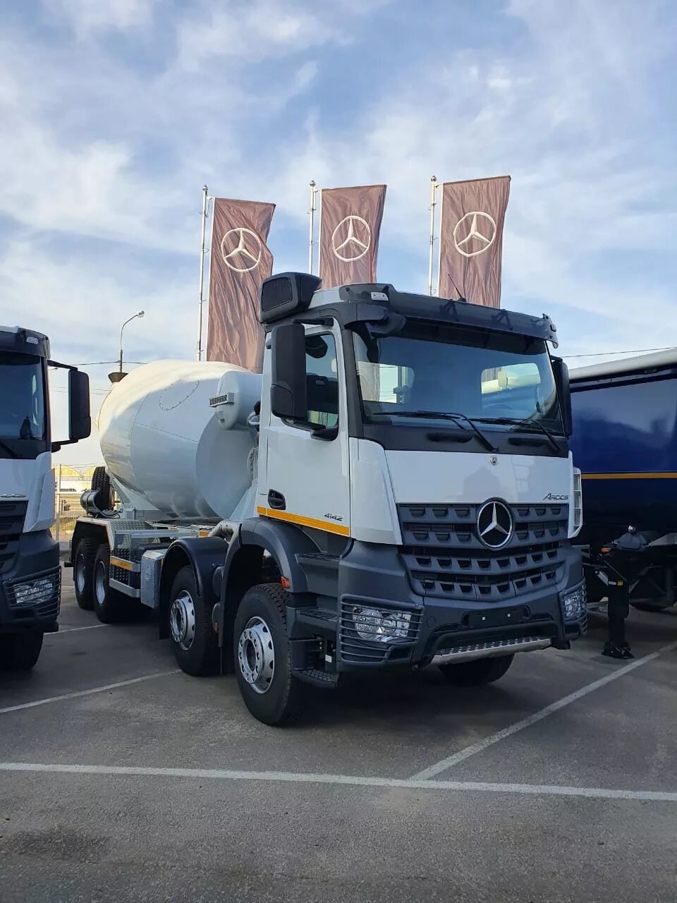 AБС Mercedes-Benz Arocs 4142B 8*4/4 BG13 от компании Компания СИМ-авто - фото 1