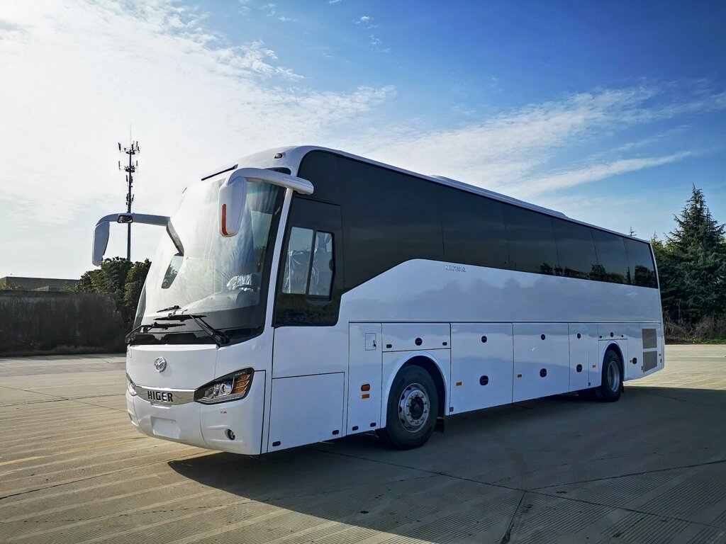 Higer KLQ 6128LQ, 55 мест, Туристический автобус от компании Компания СИМ-авто - фото 1