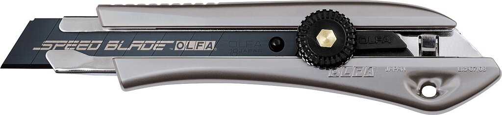 OLFA нож с выдвижным сегментированным лезвием, винтовой фиксатор, 18мм от компании ТД МЕЛОЧевка (товары для дома от метизов до картриджей) - фото 1