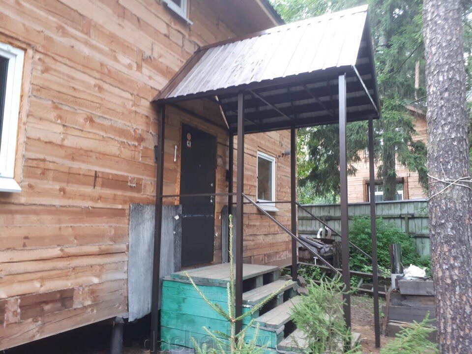 Козырек на крыльцо из металлочерепицы за 8900 руб. Купить в Москве ...