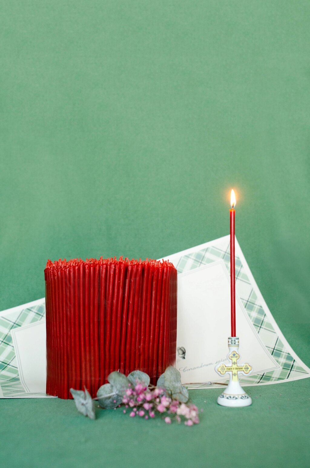 Свечи церковные восковые, красного цвета №120 2 кг от компании Восковые свечи Козельск - фото 1