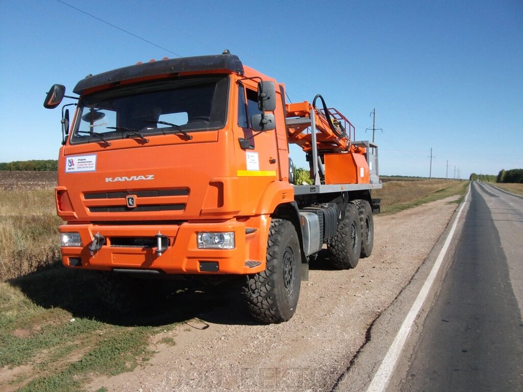 Агрегат заглубления анкеров АЗА-3М на шасси Камаз 43118 от компании ООО "ВЕКТОР" - фото 1