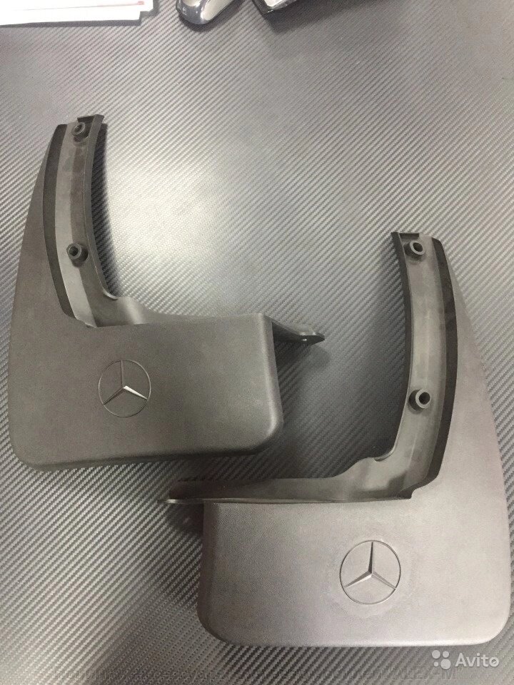 Брызговики задние с логотипом (копия) для Mercedes GL164 без расширителей колёсных арок от компании Тюнинг и аксессуары для автомобилей "ALEX-M" - фото 1