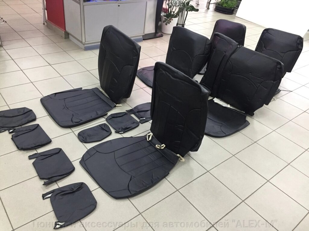 Чехлы чёрные на сидения и подголовники для Land Cruiser 100 с 3 рядом сидений от компании Тюнинг и аксессуары для автомобилей "ALEX-M" - фото 1