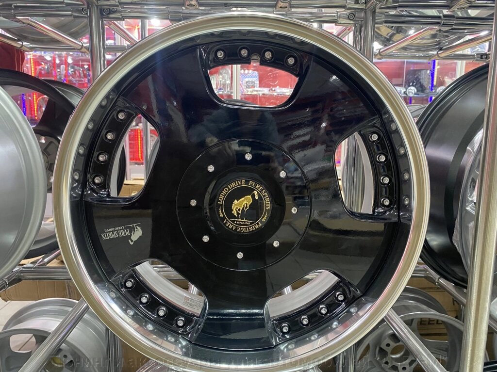 Диски чёрные Lodio Drive Лошади R18x7,5 5x114,3 DIA 73 ET+24, ЕТ+26 Япония от компании Тюнинг и аксессуары для автомобилей "ALEX-M" - фото 1