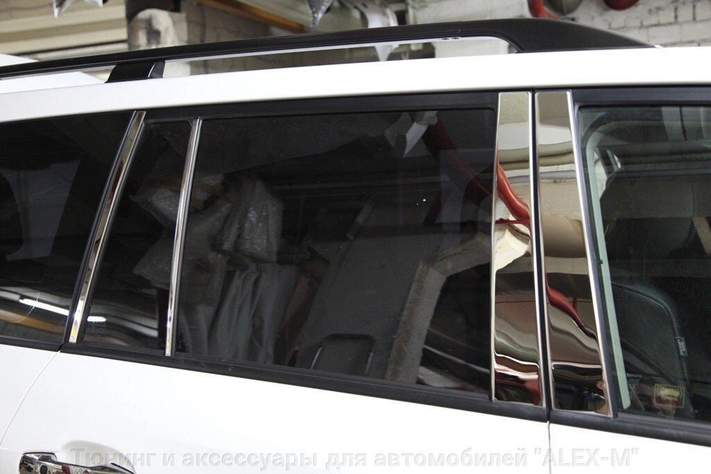 Хромированные накладки на вертикальные стойки дверей из нержавеющей стали для Lexus GX470 от компании Тюнинг и аксессуары для автомобилей "ALEX-M" - фото 1