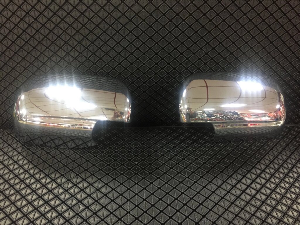 Хромированные накладки на зеркала (пластик) для Grand Vitara 2006- от компании Тюнинг и аксессуары для автомобилей "ALEX-M" - фото 1