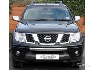 Накладка на передний бампер из нержавеющей стали (дефект) для Nissan Navara 2005-2009