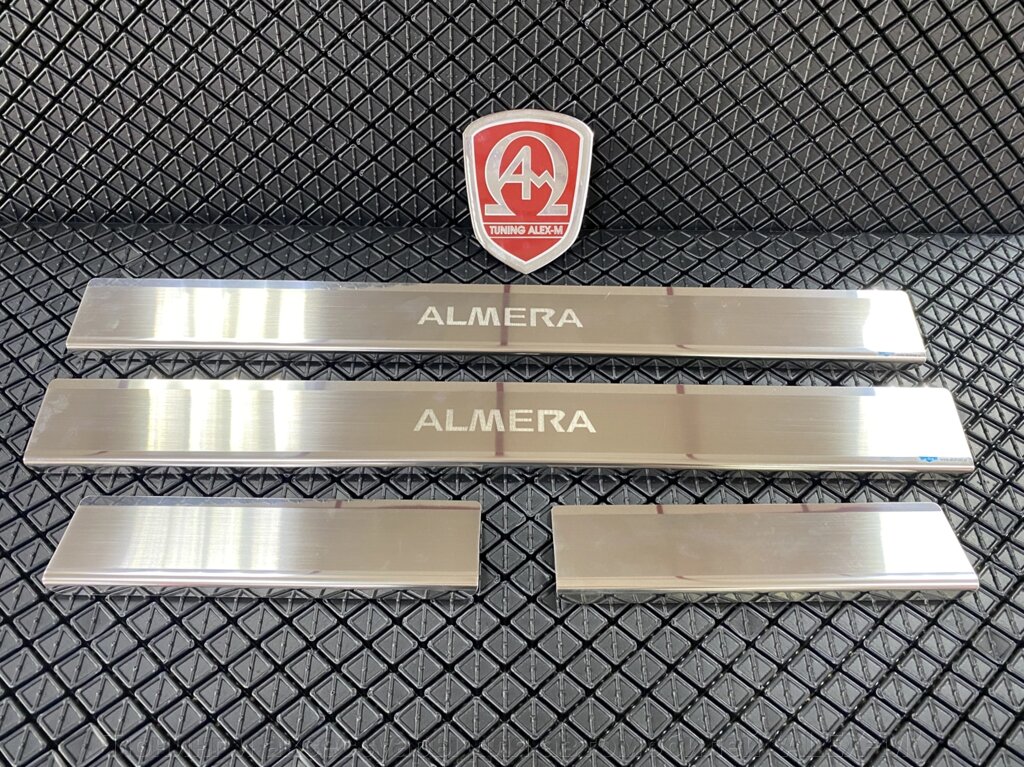 Накладки на пороги салона из нержавеющей стали 4 части AluFrost (на металл) для Nissan Almera 2006-2011 от компании Тюнинг и аксессуары для автомобилей "ALEX-M" - фото 1